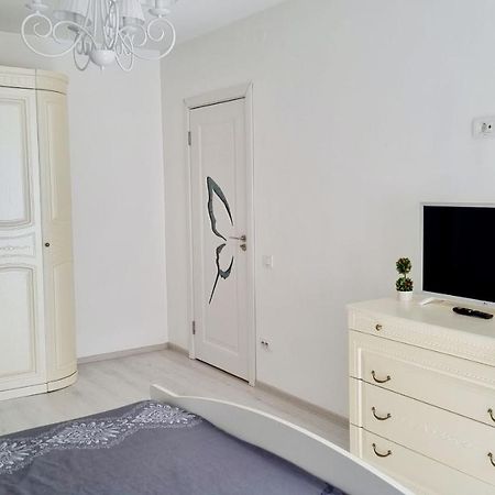 White Apartament, Brăila Esterno foto